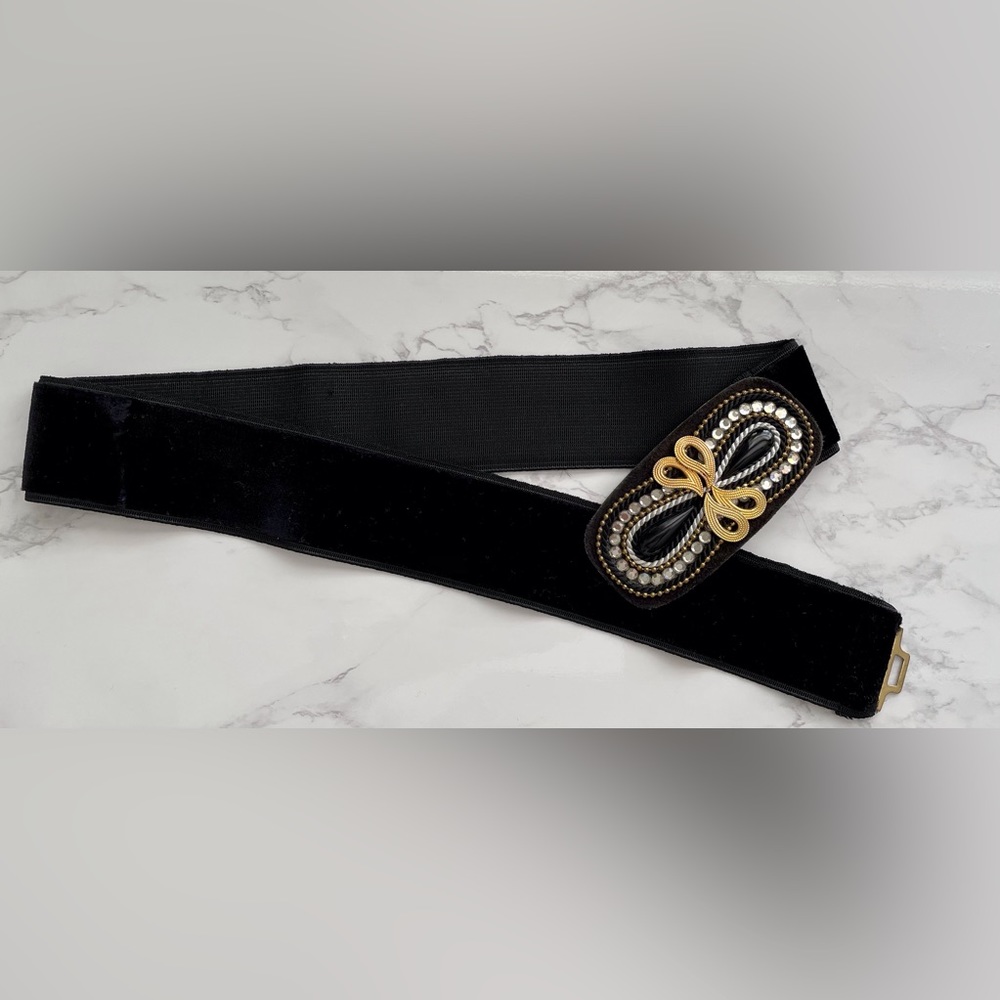 Charmant Beverly Hills Black velvet stretch belt & black, gold & crystal buckle - Picture 3 of 8